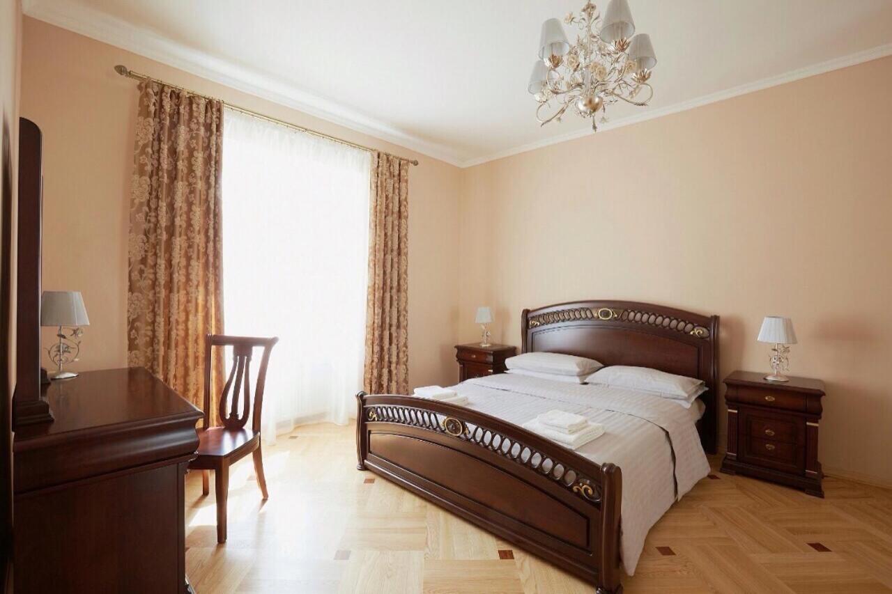 Myaparts B7 Lviv Exterior photo